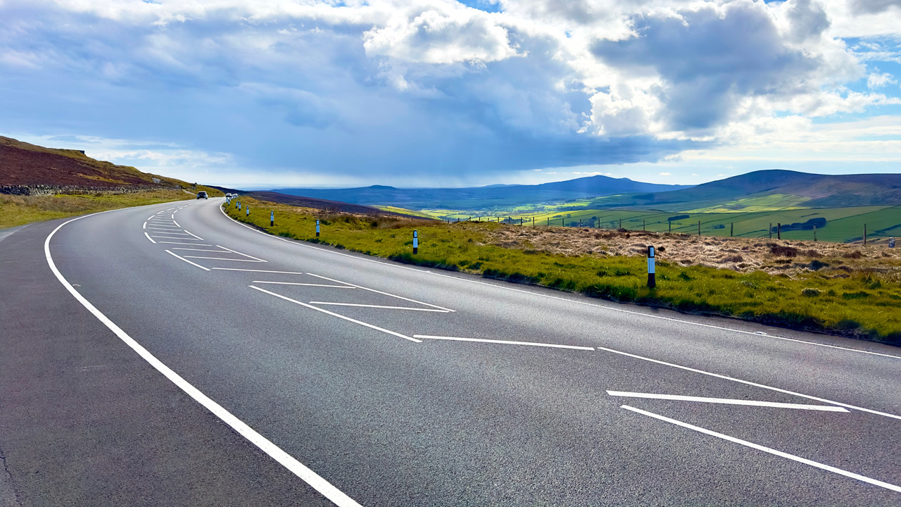 Gaza basmak buralarda serbest: Dünya üzerinde hız sınırı olmayan iki yer