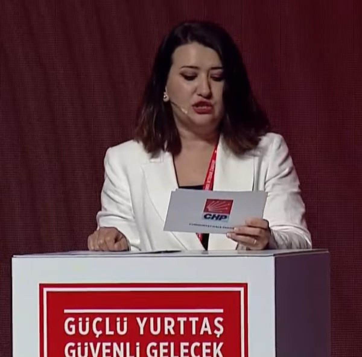 Gökçe Gökçen: Cinsel yönelimden dolayı kimse dışlanmayacak