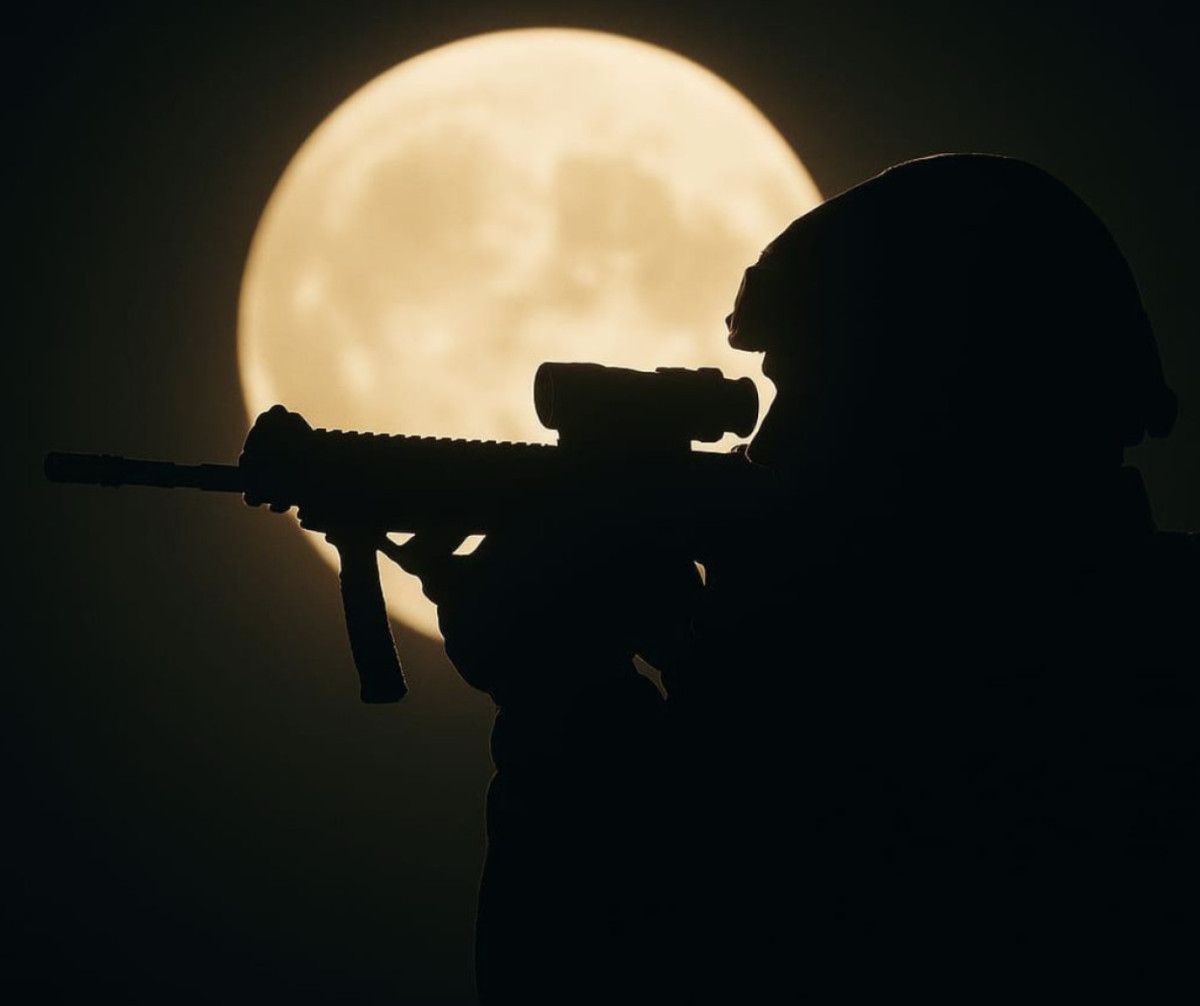 MSB paylaştı: Kahraman askerlerimizin ‘Süper Ay’a yansıyan görüntüleri