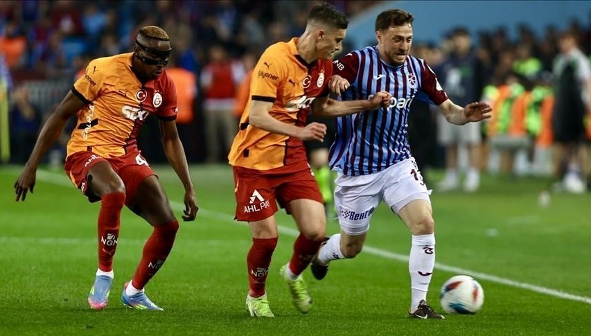 Teknik direktörler derbiyi değerlendirdi: “Takım halinde hareket ederse maçı kazanır”