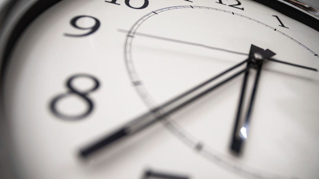 Yapay zekanın en büyük kör noktası: ChatGPT neden saati söyleyemiyor?